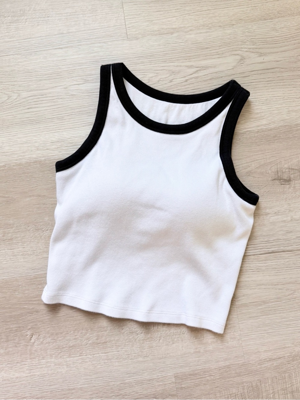 Uniqlo Ribbed Cropped Sleeveless Bra Top (Ringer)